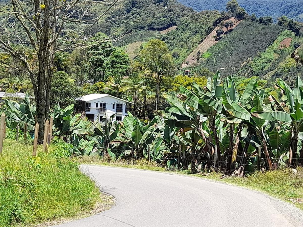 Hotel Vista Farallones Jardín Eksteriør billede